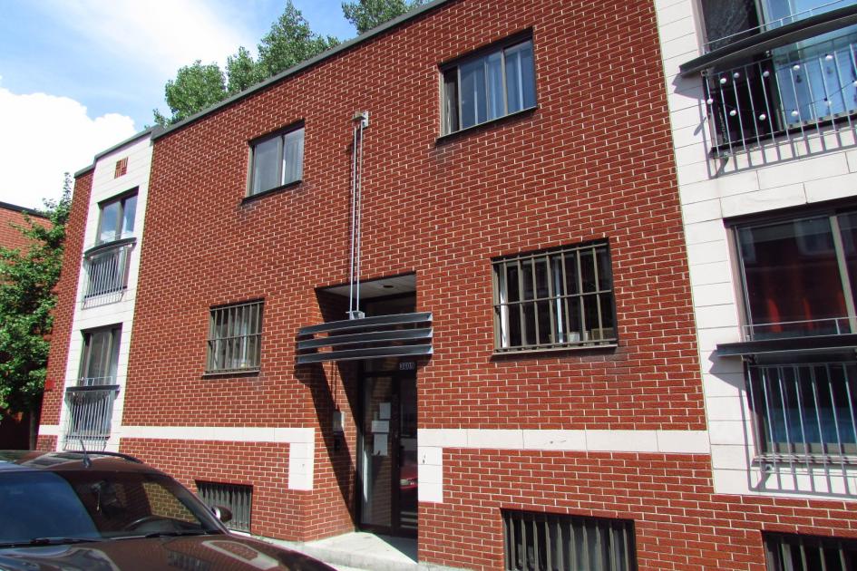 Façade